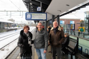 Juich jij maar niet te vroeg jochie Start van de wereldreis in Apeldoorn / Nederland