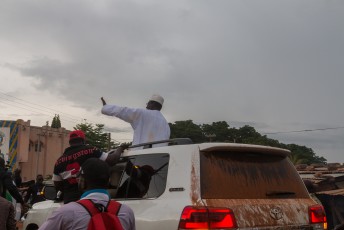 In Sikasso vlak voor de grens met Burkina Faso, voerde Cissé campagne om de nieuwe president te worden. Is niet gelukt.