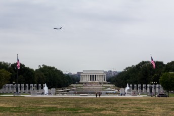 en hier het monument voor de tweede wereldoorlog met daarachter de Lincoln memorial