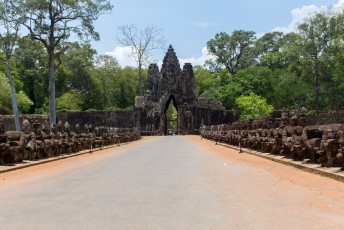 We vervolgden onze weg zoals gebruikelijk naar Angkor Tom.