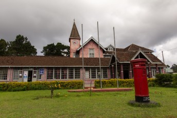 Het postkantoor van Nuwara Eliya waar de Engelsen zich graag vestigden
