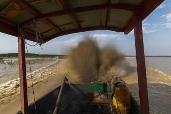 mijn laatste dag in Siem Reap ga ik vol gas naar het Tonle Sap meer