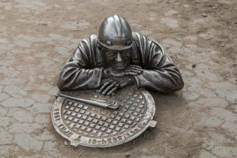Net als in Krasnoyarsk is er in Omsk ook een monument voor de loodgieters, deze heet Stepan.