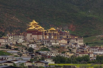 Het Ganden Sumtseling klooster in Shangri La.