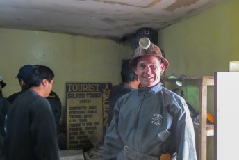 In Potosí bracht ik een bezoekje aan een mijn in de Cerro Rico.