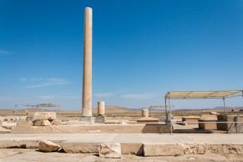 Pasargadae was de eerst hoofstad van de Achaemeniden, gebouwd door Cyrus de tweede.