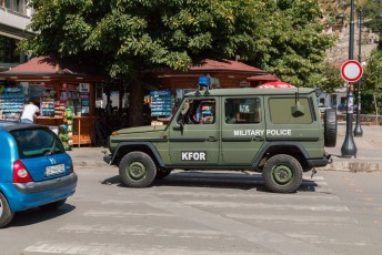 Kosovo Force oftwel KFOR is nog steeds met 4600 troepen in het land om de vrede te garanderen.