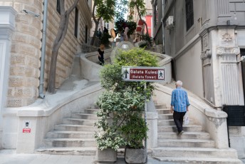 Mijn laatste stop in Turkije was Istanbul, ik sliep vlakbij deze trap.