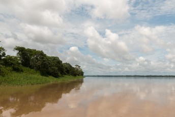 Na ruim zes (zegge 6) jaar was ik terug in Perú, dit keer kwam ik vanuit Brazilië via de Amazone het land binnenvaren.