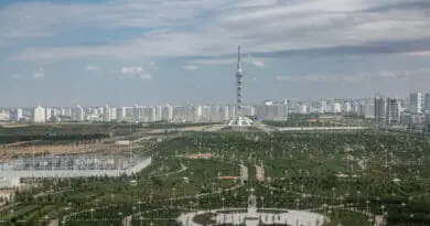 Asjchabat de witte stad / Turkmenistan